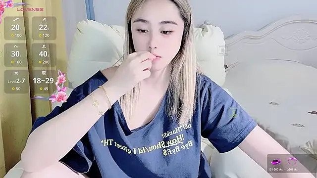 Caitlyn__'s cam snapshot