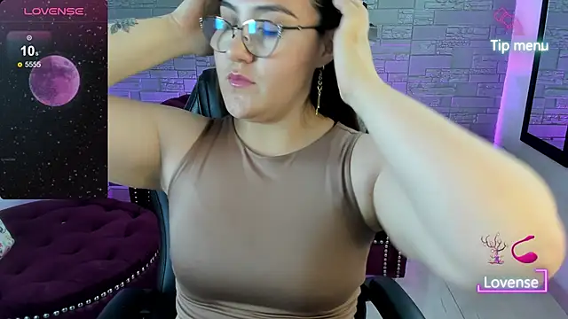 conniejames_m's cam snapshot