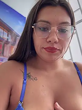 LIZ-06_'s cam snapshot