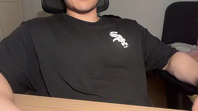 jungcock3210 live sex cam