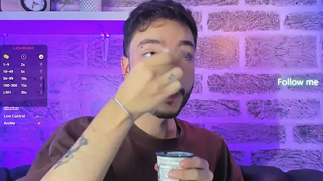 noah_ricci's cam snapshot