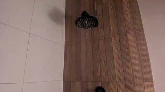 Andy_Joy_'s cam snapshot