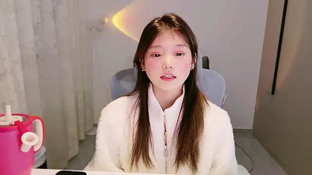 yang-yang-yang's cam snapshot