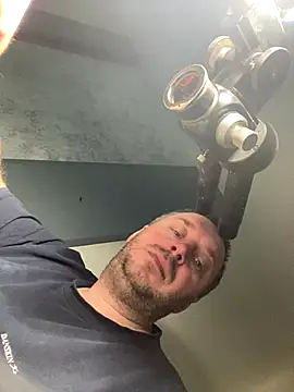 DorianJeday's cam snapshot