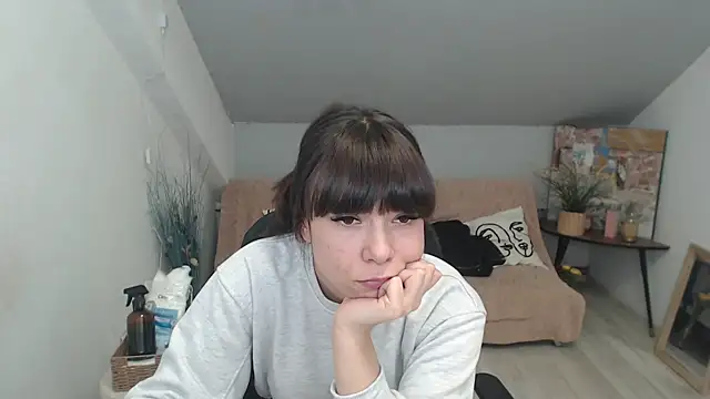 MayaWill's cam snapshot