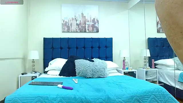 ChanelFoxi's cam snapshot