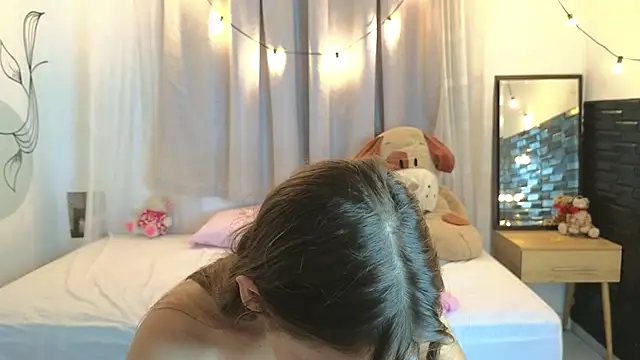 SERAFINA_'s cam snapshot