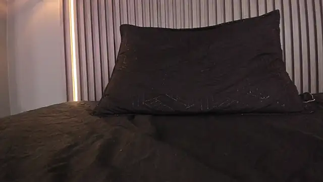 alahia_betancurx's cam snapshot