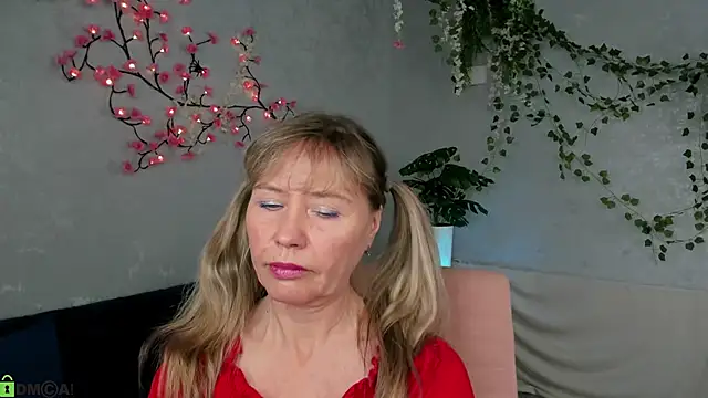 Carla_Vogue's cam snapshot