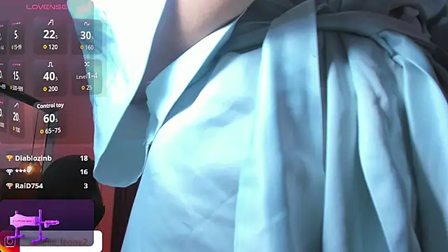 AMELIELEONE's cam snapshot