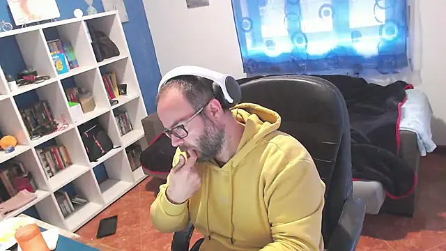 ravingr4d4's cam snapshot