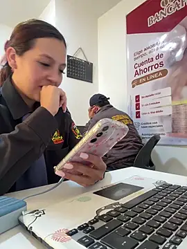 Emily-7_'s cam snapshot