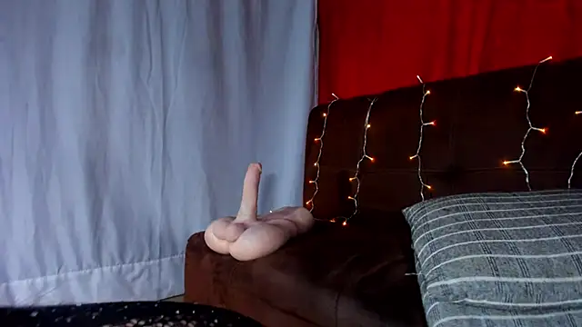 AnithaaYork's cam snapshot