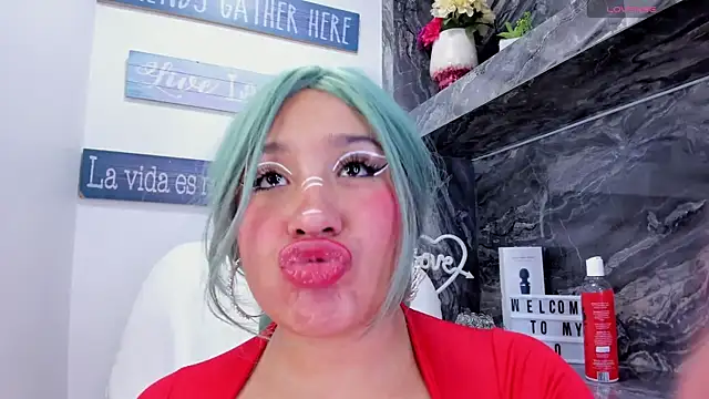 miss_danika's cam snapshot