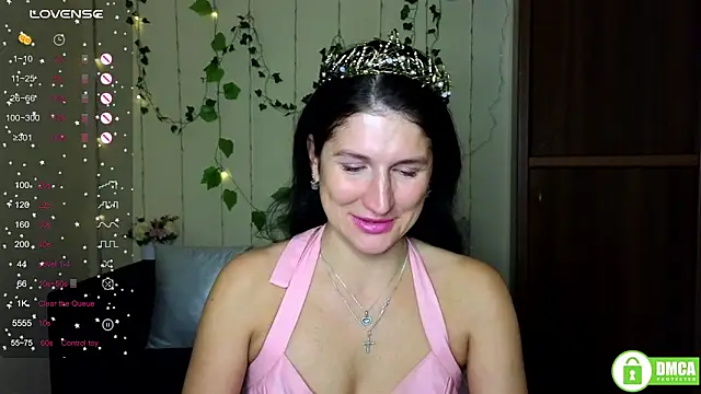 Alianna_Solo_Kisses's cam snapshot