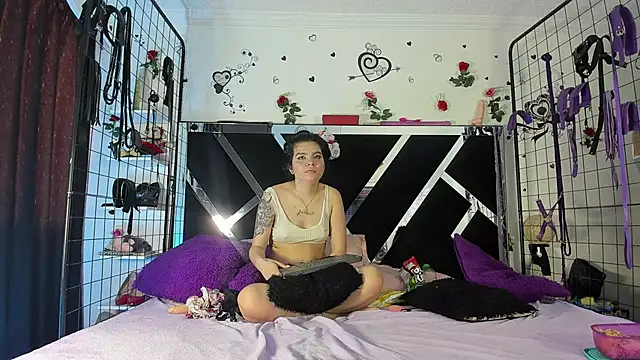 thedream_girls's cam snapshot