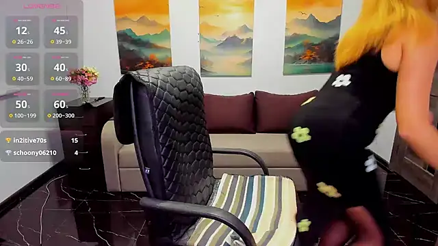 Mira_Whites's cam snapshot