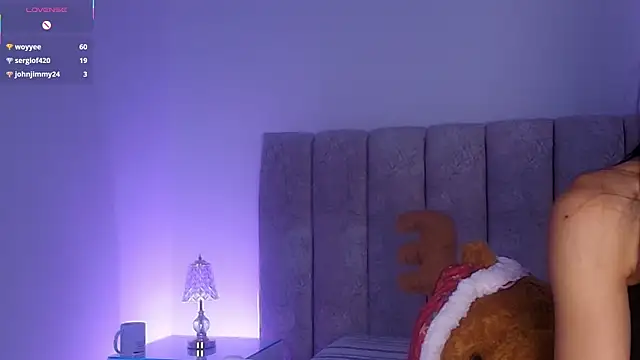 sara_lopee1's cam snapshot