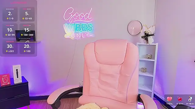 Alice_Vixen's cam snapshot