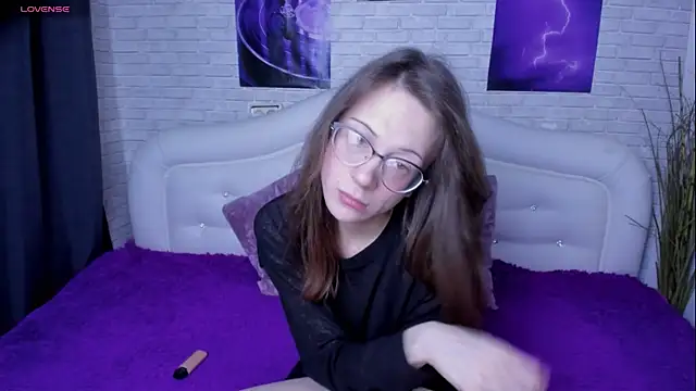 BrielleSummer4u's cam snapshot