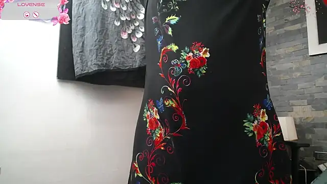 dayadubey_'s cam snapshot