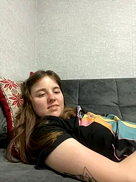 Lady_woman's cam snapshot