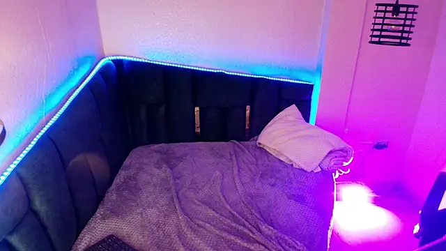 _Emily_rosee_'s cam snapshot