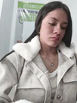 CHARLOTTE__05's cam snapshot