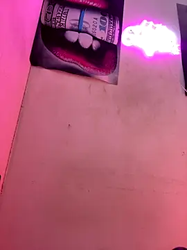 becca_wilsson's cam snapshot