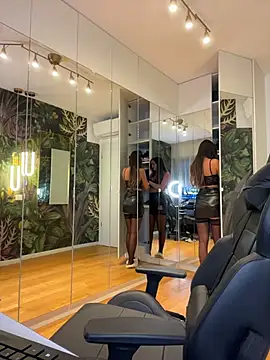 MileySin1111's cam snapshot