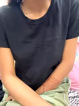 lovely_shakira's cam snapshot