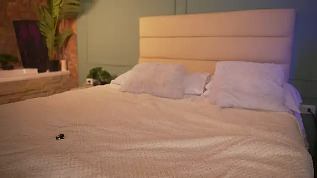 Ashley_Jones9's cam snapshot