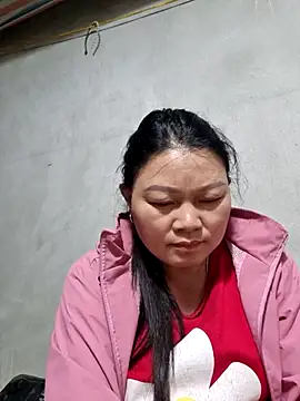 yoowwmr's cam snapshot