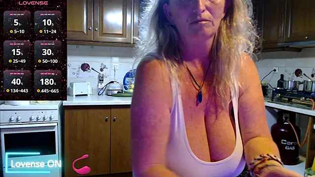 JennaDeluxe live sex cam