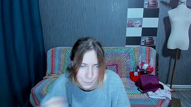 pa1e_pr1ncess's cam snapshot