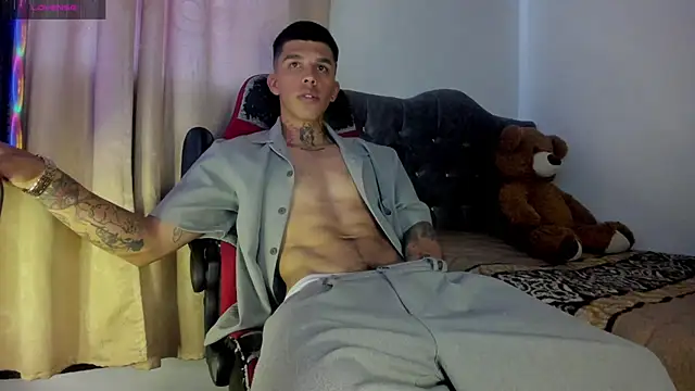 Savajelust's cam snapshot