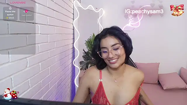 PEACHY_TAY's cam snapshot