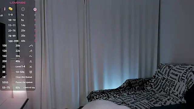 LilianGlenna's cam snapshot