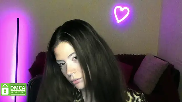 Alicia_redfollow's cam snapshot