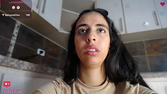 anna_alvarez's cam snapshot