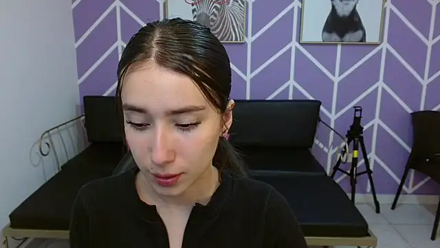 Adhara_Kitten's cam snapshot