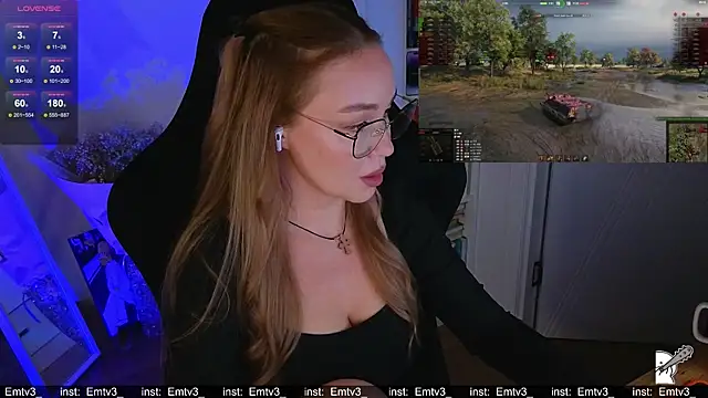 Emili1-'s cam snapshot