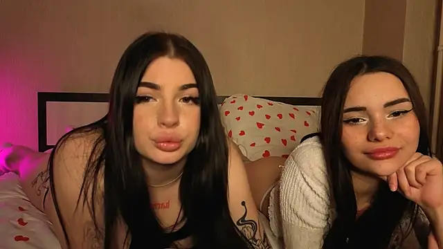 LisaAndDenis's cam snapshot