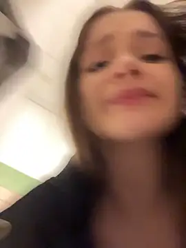 KittyQueeny's cam snapshot