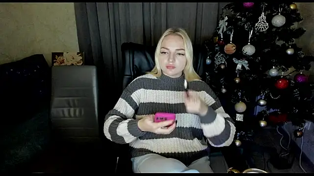 _NigoNika's cam snapshot