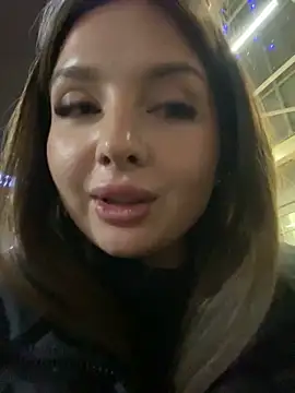 KrisMagnoly live sex cam