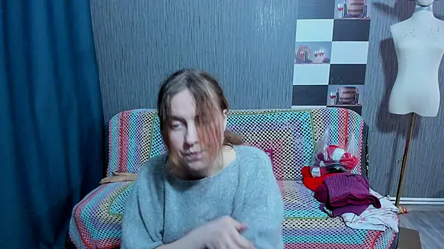 pa1e_pr1ncess's cam snapshot