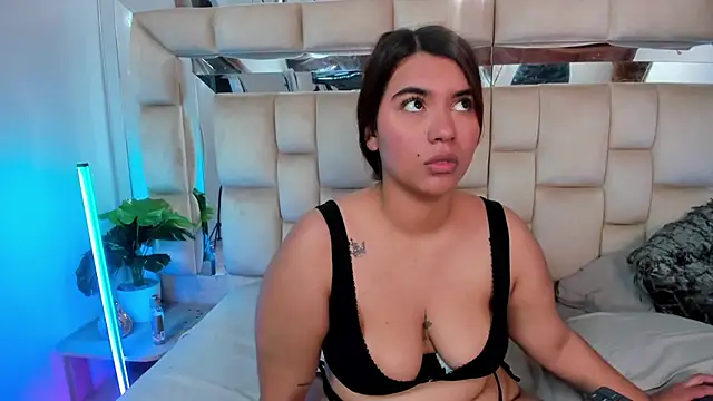 HotVoltage live sex cam