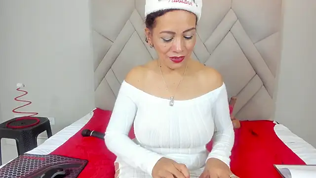 Kasandra_Gomez live sex cam