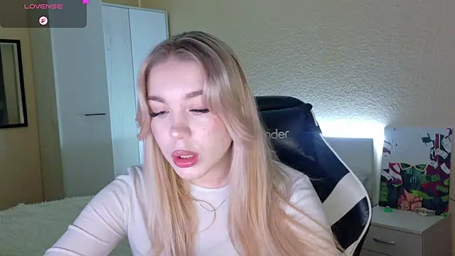 ariashaa's cam snapshot